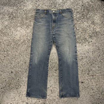 Vaqueros Levi's 517 Bootcut Faded Denim de los años 2000
