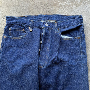 1990s LEVI’S 501 DARK WASH MADE IN USA DENIM JEANS