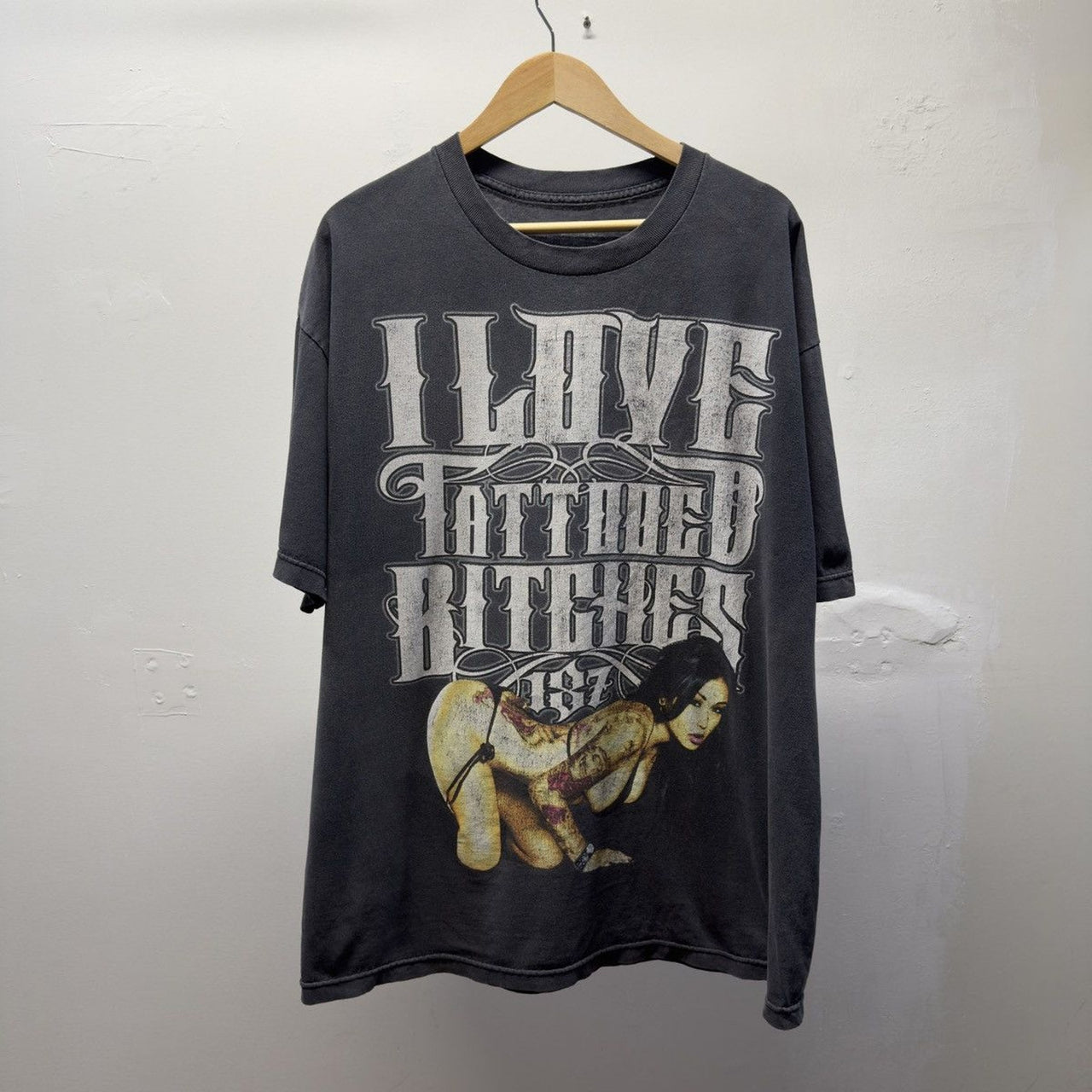 Vintage 2000s Faded I Love Tattooed Bitches Tee