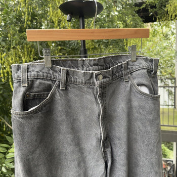 1990s Levi's 505 Black Yarn Dyed Jeans Faded Distressed - Made in USA