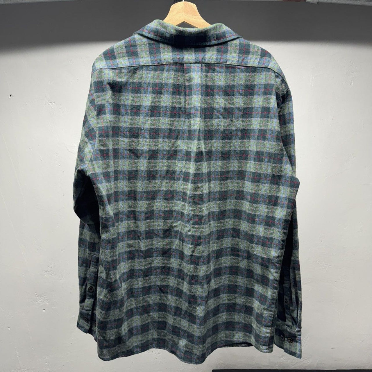 2000s Faded Blue Green Plaid Flannel Shirt