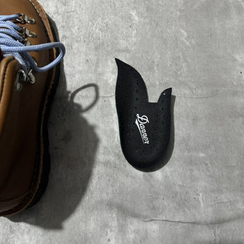 DANNER FW24 MADHAPPY MOUNTAIN LIGHT GORETEX BOOTS