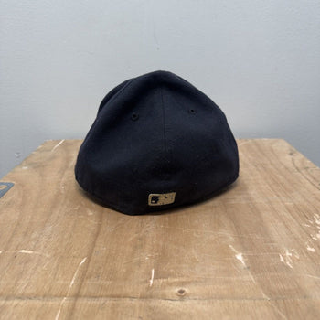 Vintage 2000s Faded New York Yankees Fitted Baseball Hat