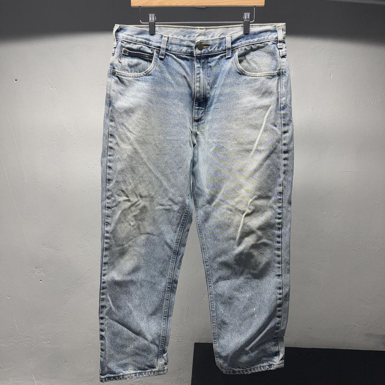 2000s Carhartt Thrashed Faded Work Jeans