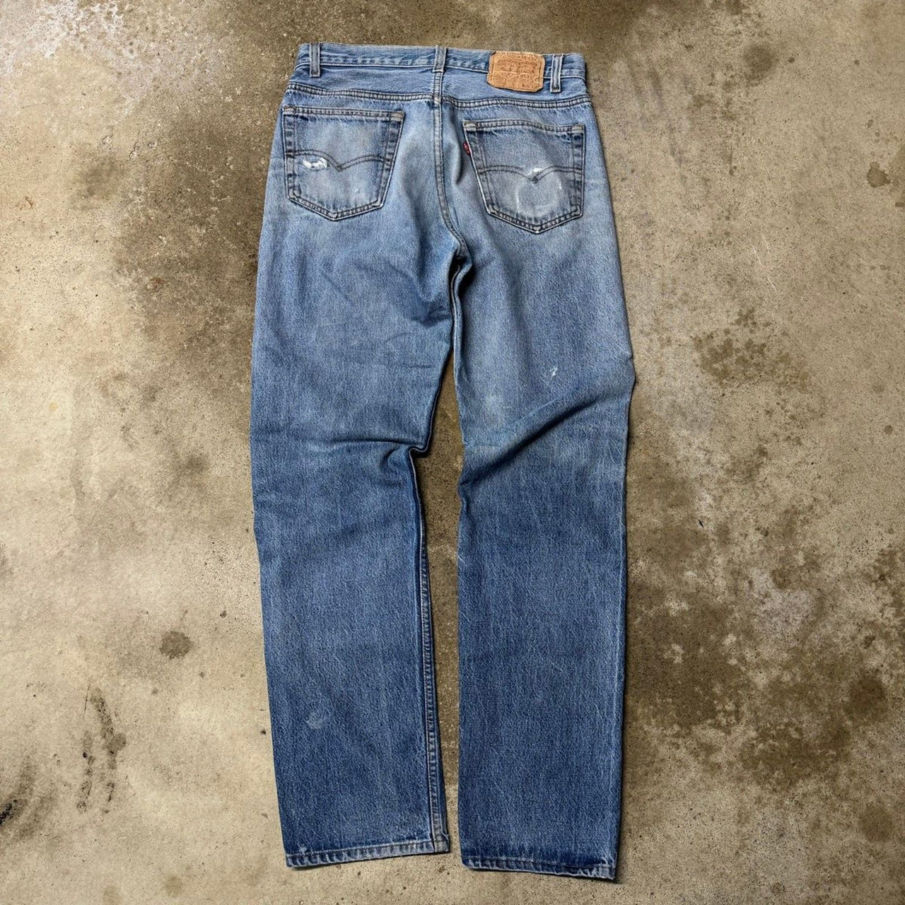 1990s FADED LEVI’S 501XX MADE IN USA DENIM JEANS