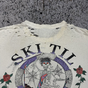 VINTAGE 1990s THRASHED GRATEFUL DEAD SKI TIL YER DEAD TEE