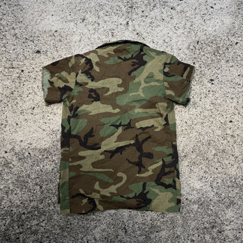 Camisa cargo con estampado de camuflaje de bosque estadounidense de los años 80