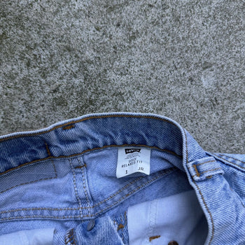 Vintage 1990s Levi's 950 Made in USA High Waisted Shorts