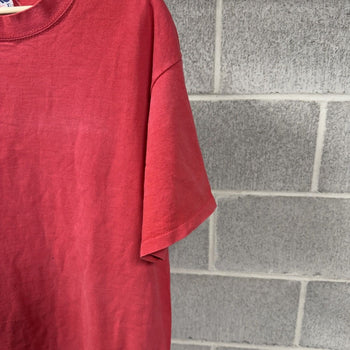 1990s Sun Faded Thrashed Red Blank Tee