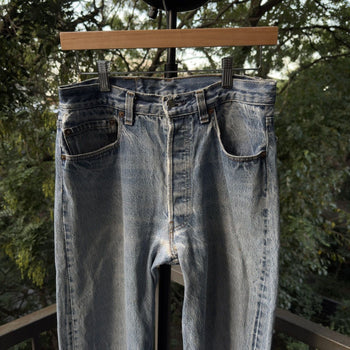1990s Levi's 501 Faded Jeans - Made in USA