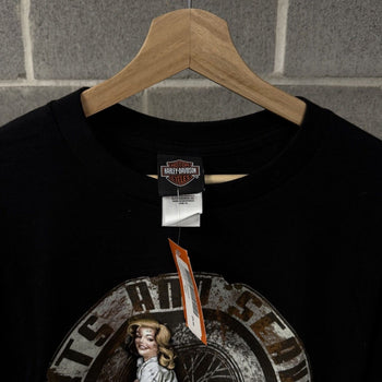 2000s Harley Davidson Biker Girl Tee