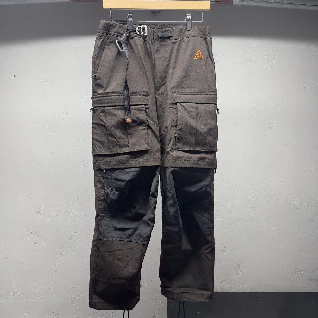 Nike ACG Smith Summit Cargo Pants