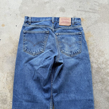 1990S LEVI’S 505 MADE IN USA FADED STRAIGHT LEG DENIM JEANS