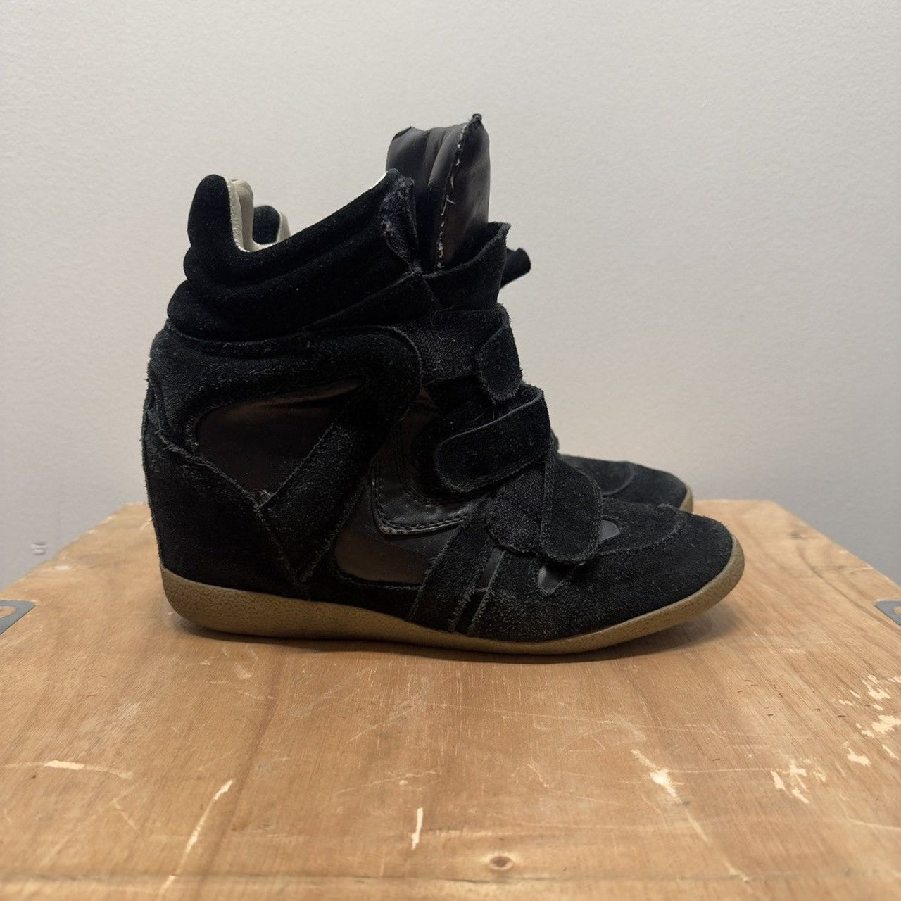Vintage 2010s Steve Madden Mavis Wedge Sneakers