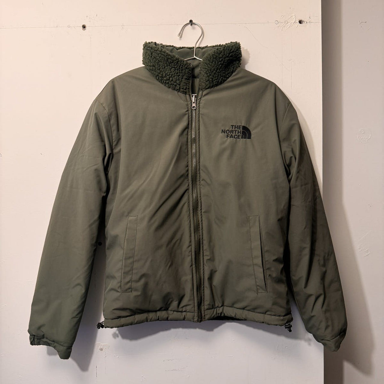 THE NORTH FACE DEEP PILE SHERPA REVERSIBLE NUPSTE JACKET