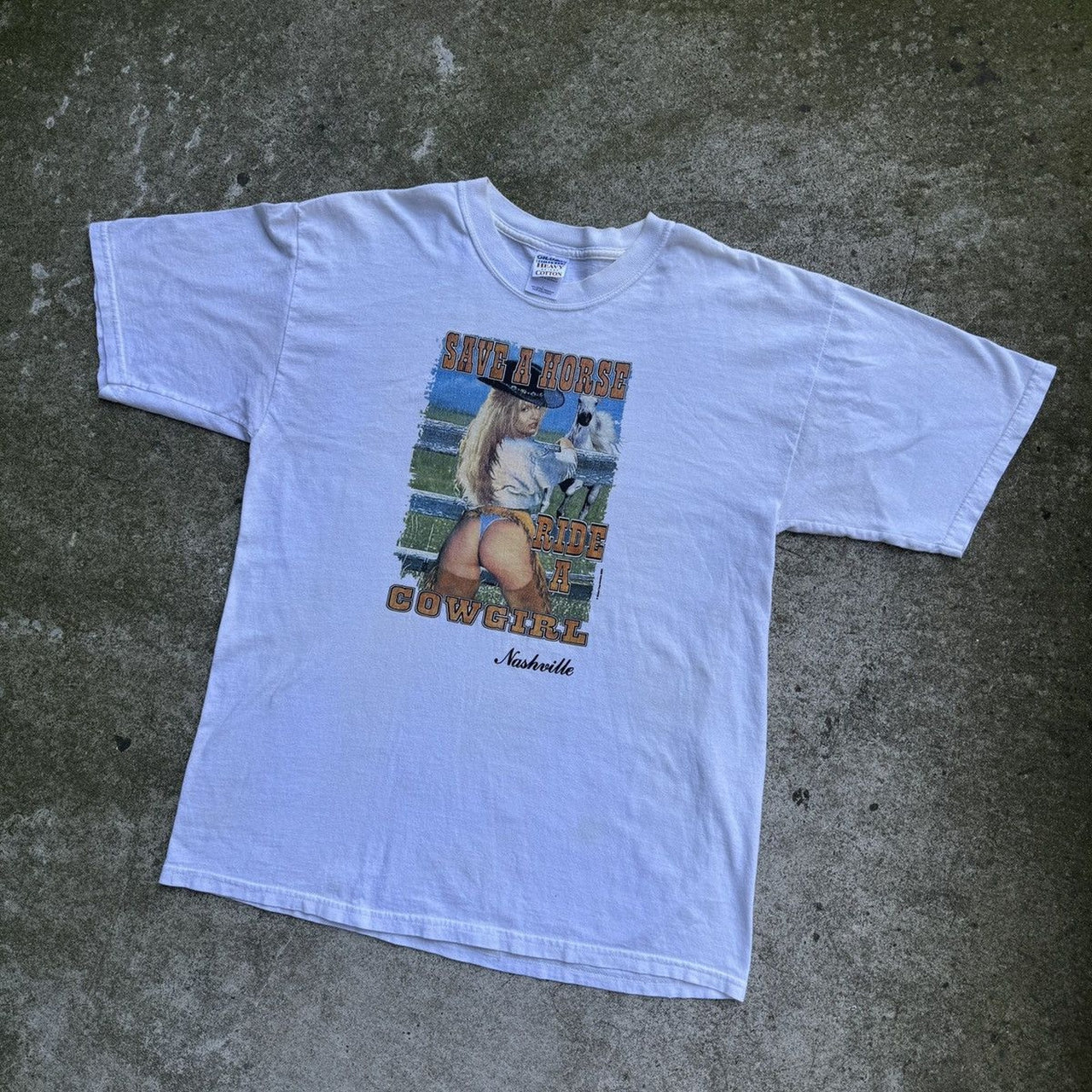 2000s SAVE A HORSE RIDE A COWGIRL TEE SHIRT