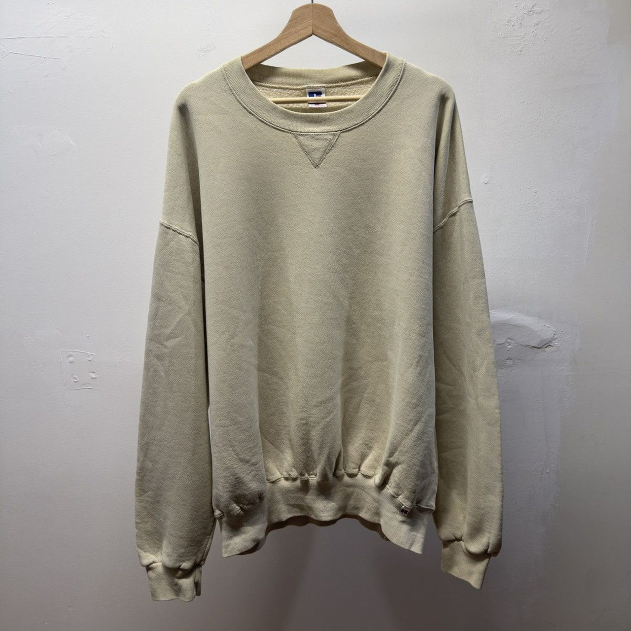 Vintage 1990s Russell Athletic Faded Beige Sweatshirt