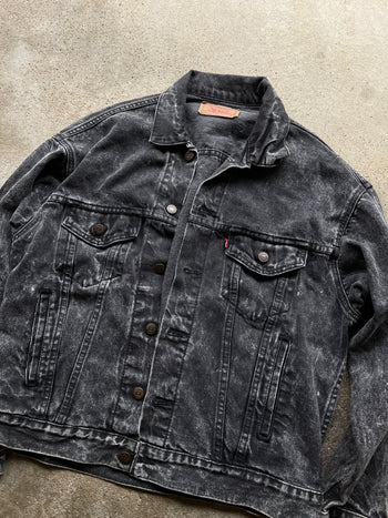 1990S LEVI’S BLACK STONE WASHED DENIM TRUCKER JACKET