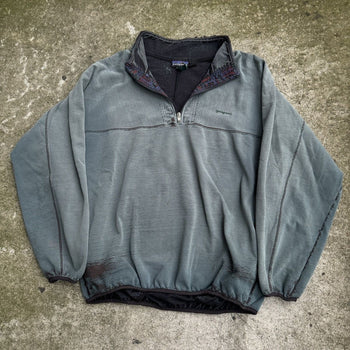 1990s PATAGONIA THRASHED FADED DISTRESSED QUARTER ZIP