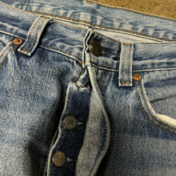 1990s FADED LEVI’S 501XX MADE IN USA DENIM JEANS