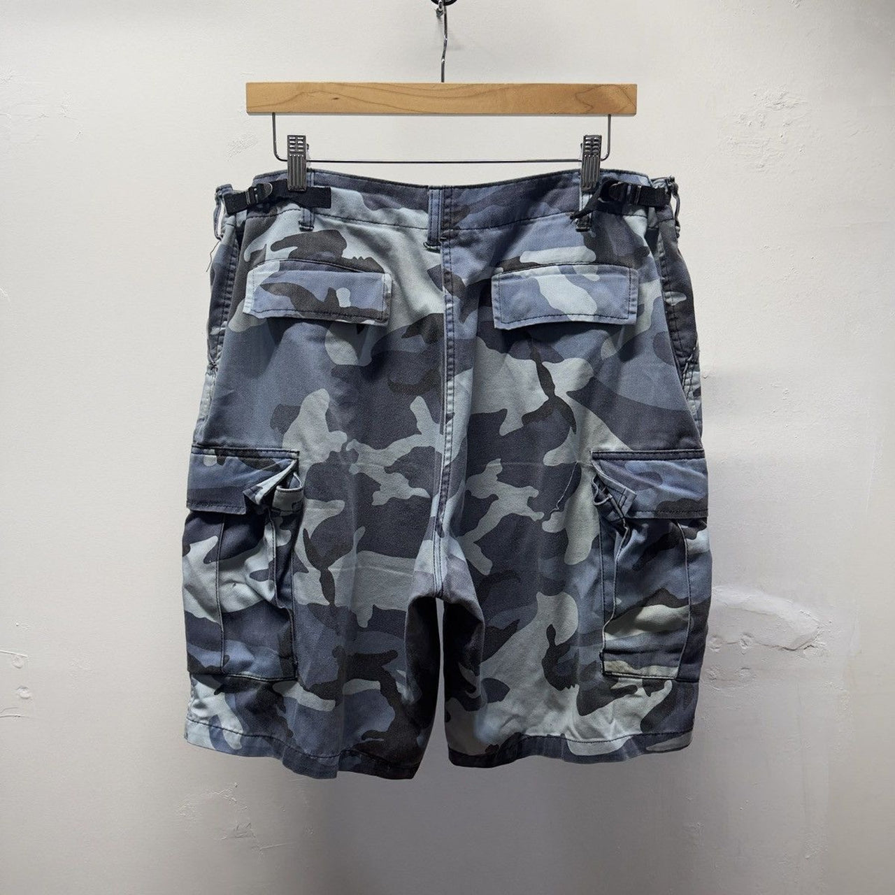 Vintage 2000s Faded Blue Camo Cargo Shorts