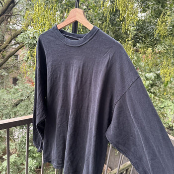 2000s Faded Black Blank Distressed Longsleeve Tee