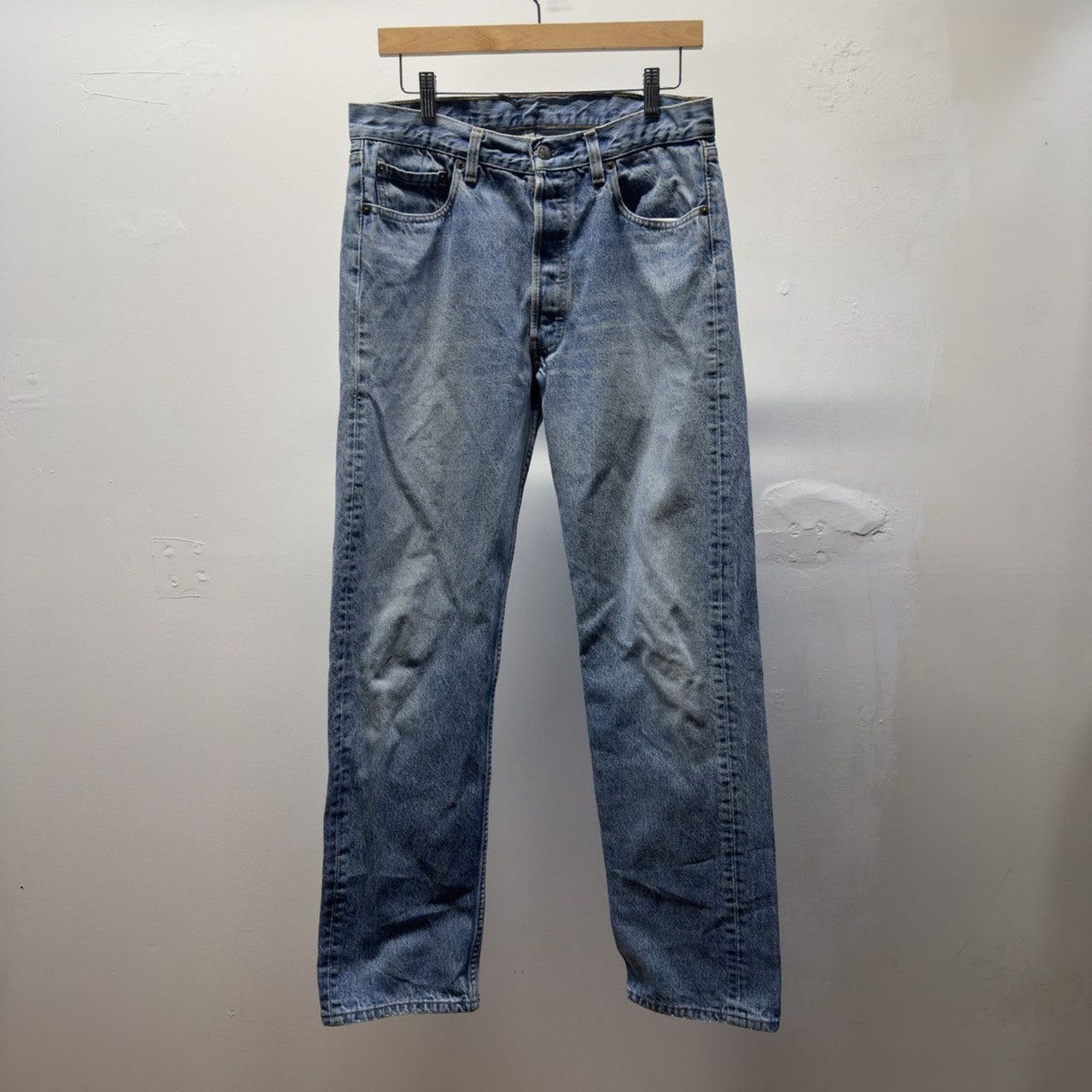 Vintage 1980s Made in USA Levi's 501 Faded Jeans
