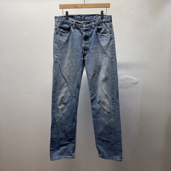 Vintage 1980s Made in USA Levi's 501 Faded Jeans