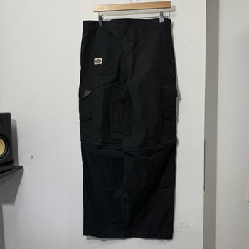 2000S LEE CARGO BAGGY BLACK NYLON ZIP OFF PANTS