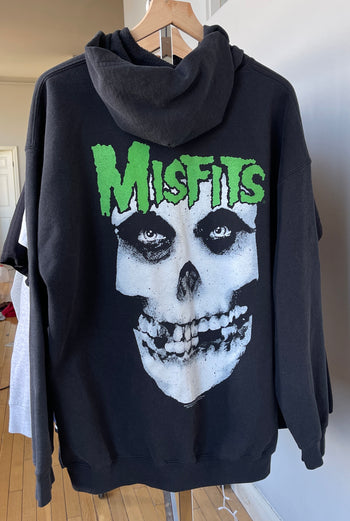 2000S MISFITS CRIMSON FIEND SKULL ZIP UP HOODIE