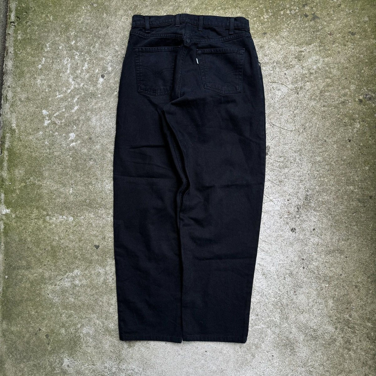 1990s LEVI’S SILVERTAB BLACK BAGGY DENIM SKATER JEANS