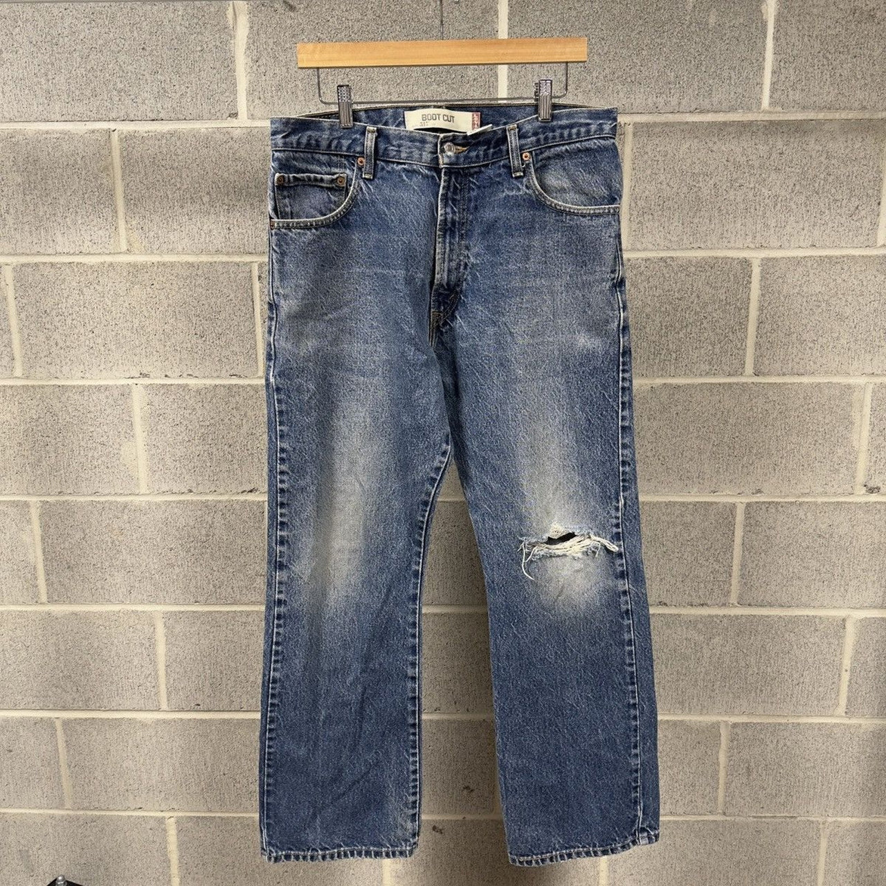 2000s Levi's 517 Thrashed Faded Distressed Flare Jeans