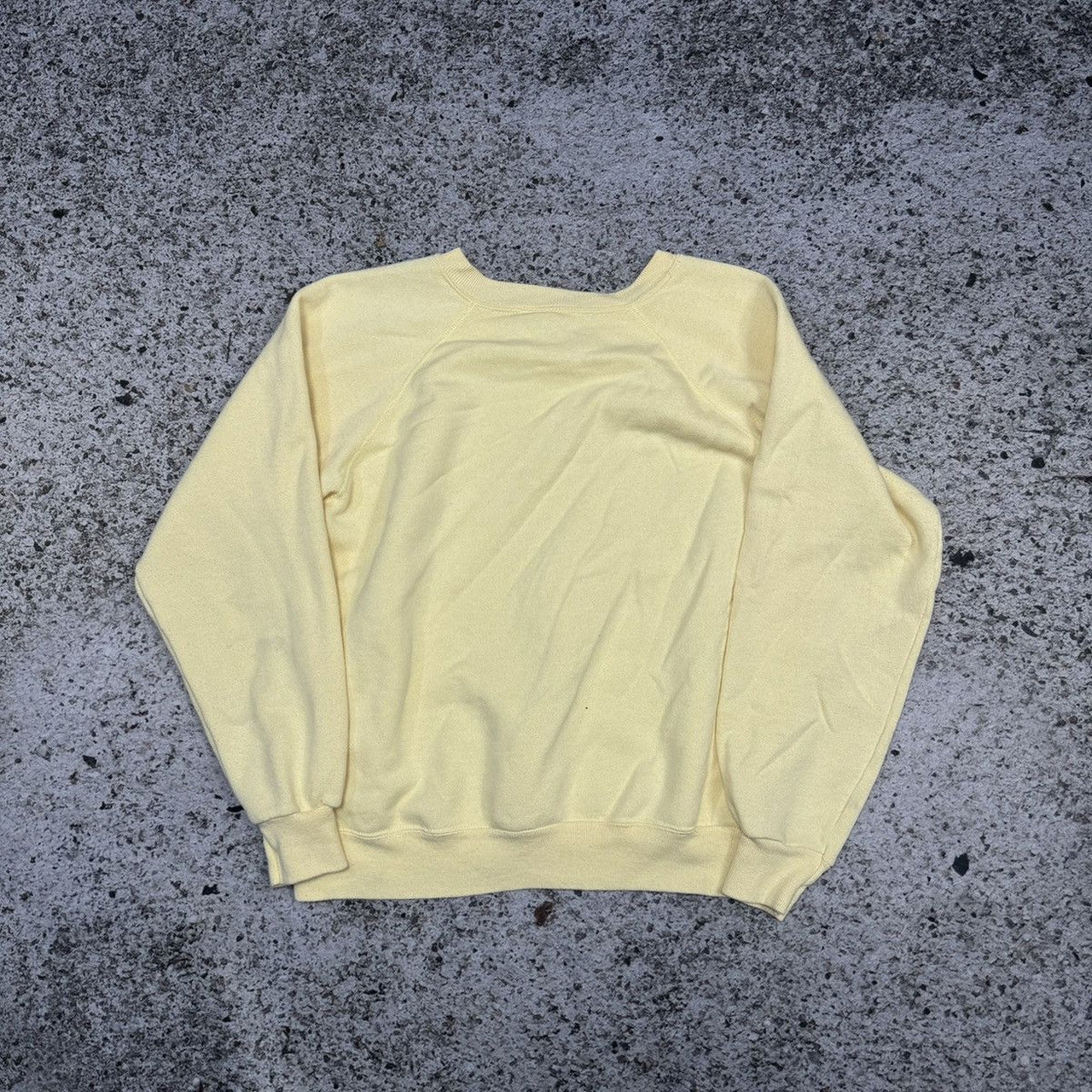 1980s Hanes Yellow Raglan Sweatshirt