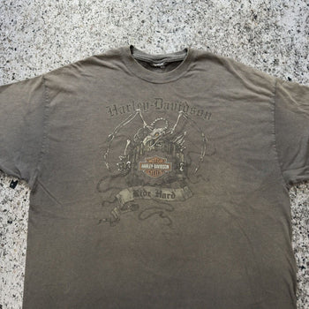 Camiseta con el dragón descolorido de Harley Davidson de los años 2000