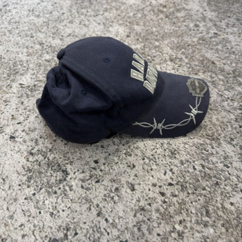 2000s Harley Davidson Faded Barbed Wire Chains Hat