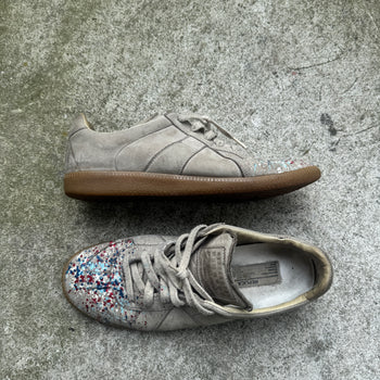 Maison Margiela Replica GAT Beige Paint Splatter