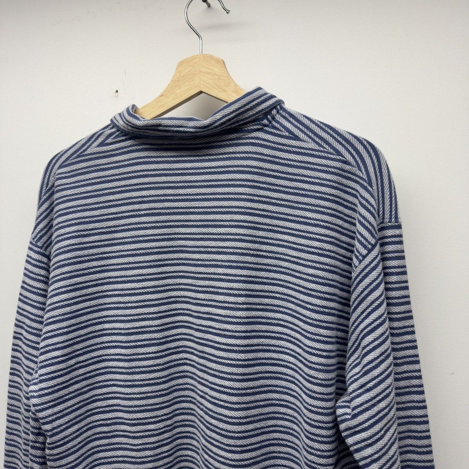 Vintage 2000s Faded Glory Striped Faded Distressed Zip Shirt