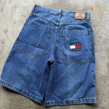 1990S TOMMY HILFIGER BAGGY PATCH LOGO DENIM SKATER SHORTS