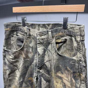 2000s Wrangler Double Knee Realtree Camo Pants