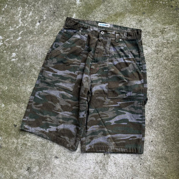 2000S Y2K GREEN CAMO BAGGY SKATER DENIM JEAN SHORTS JORTS