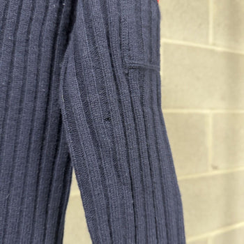 2000s Women's Abercrombie & Fitch Lambswool Navy Blue Sweater