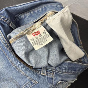 2000s Levi's 501xx Faded Distressed Jeans