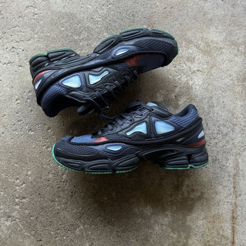 RAF SIMONS ADIDAS 2016 OZEEWEGO 2 NIGHT MARINE SNEAKERS