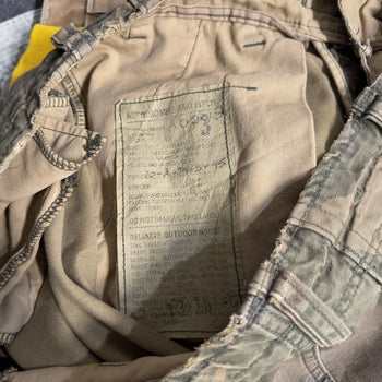 Vintage 2000s Abercrombie & Fitch Camo Paratrooper Cargo Pants