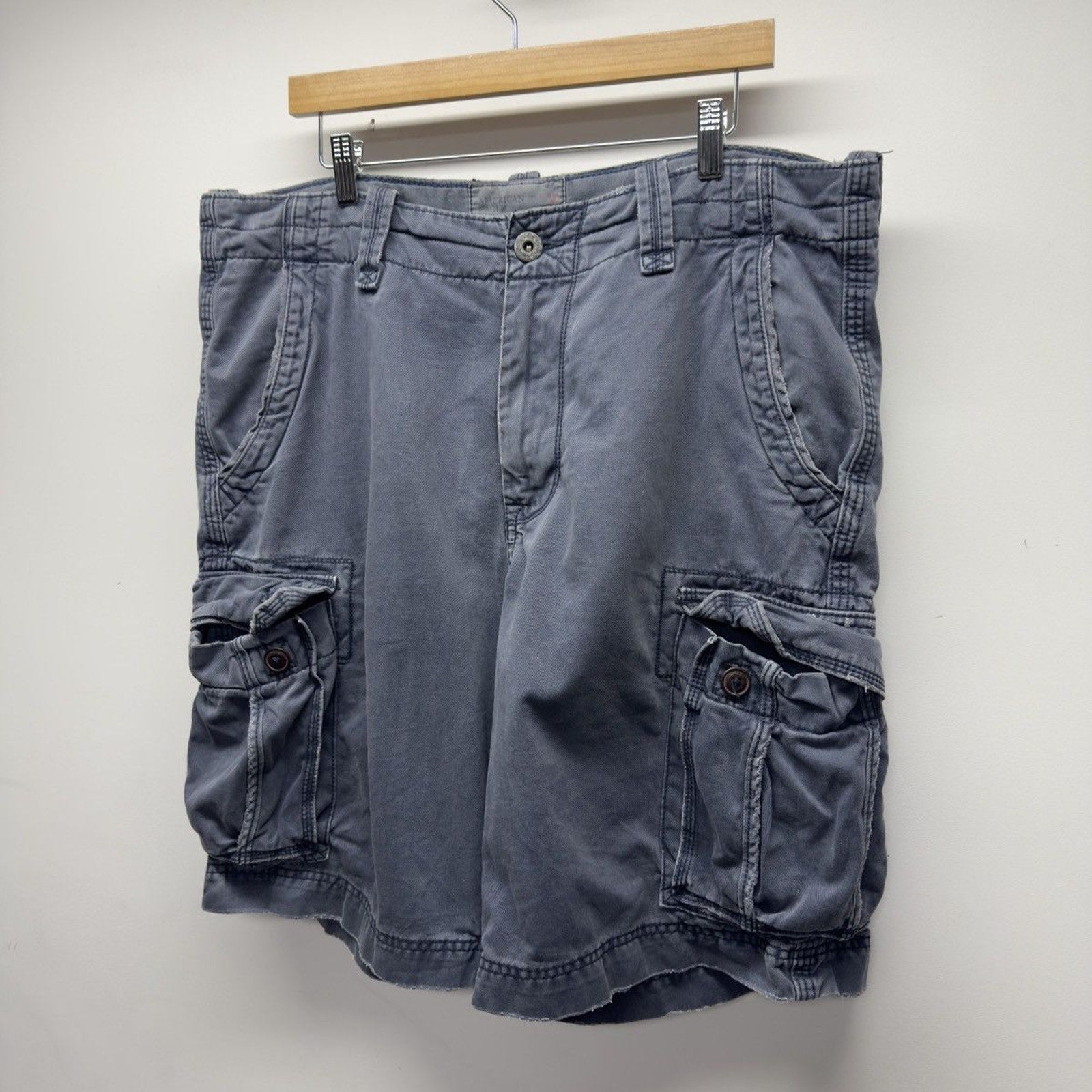 Vintage 2000s American Eagle Heavyweight Faded Cargo Shorts