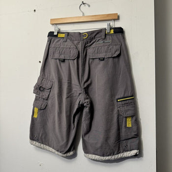 2000S Y2K BAGGY NYLON CARGO MULTIPOCKET SHORTS