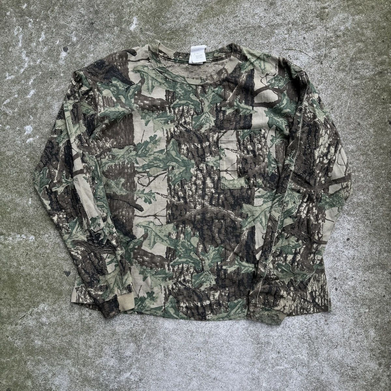 2000S SNIPER OVERSIZED CAMO LONGSLEEVE POCKET TEE