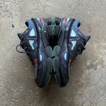 RAF SIMONS ADIDAS 2016 OZEEWEGO 2 NIGHT MARINE SNEAKERS