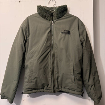 THE NORTH FACE DEEP PILE SHERPA REVERSIBLE NUPSTE JACKET