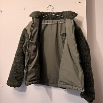 THE NORTH FACE DEEP PILE SHERPA REVERSIBLE NUPSTE JACKET